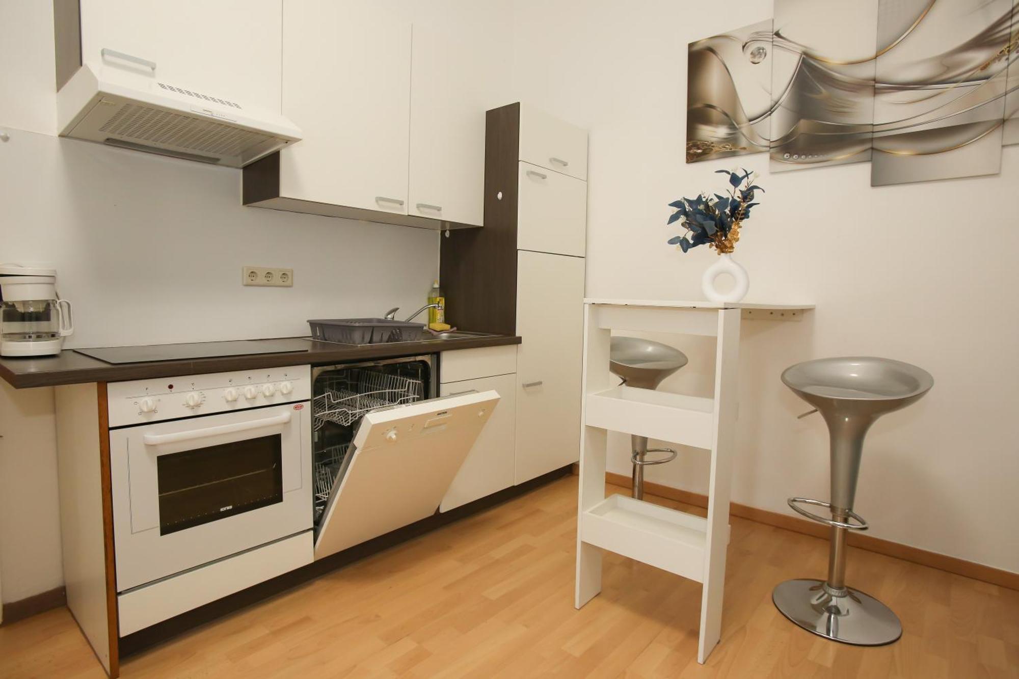 Apartment Elegance Gem With Free Parking And Fast Internet 250 Mbits