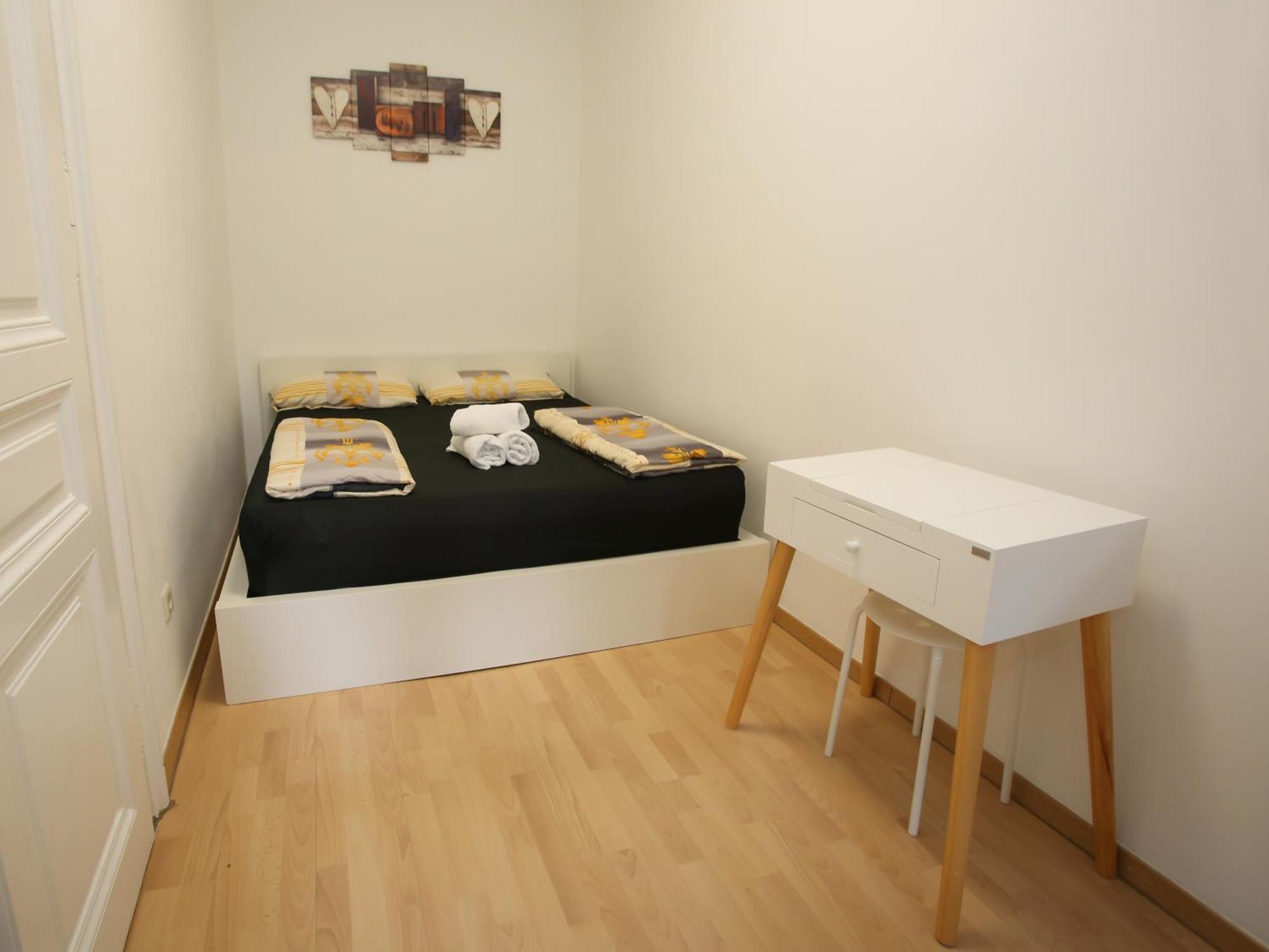 Apartment Elegance Gem With Free Parking And Fast Internet 250 Mbits